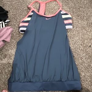 🍦Nike swim built-in top and cover-up worn only a few times